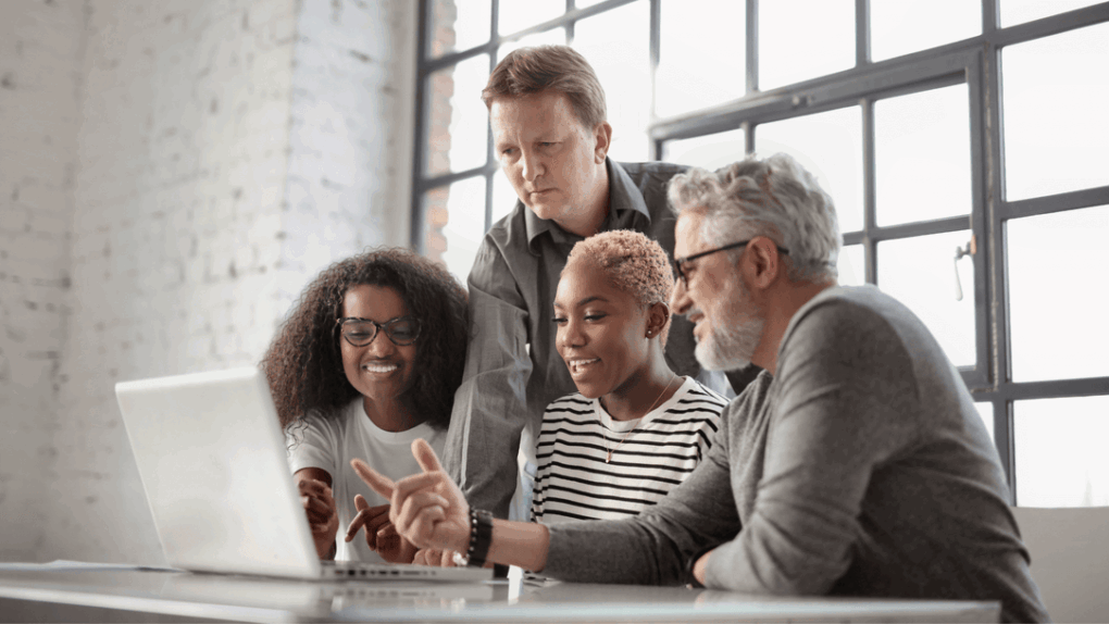 Tipos de generaciones y sus características principales: guía completa 12 Diversidad generacional en entornos laborales