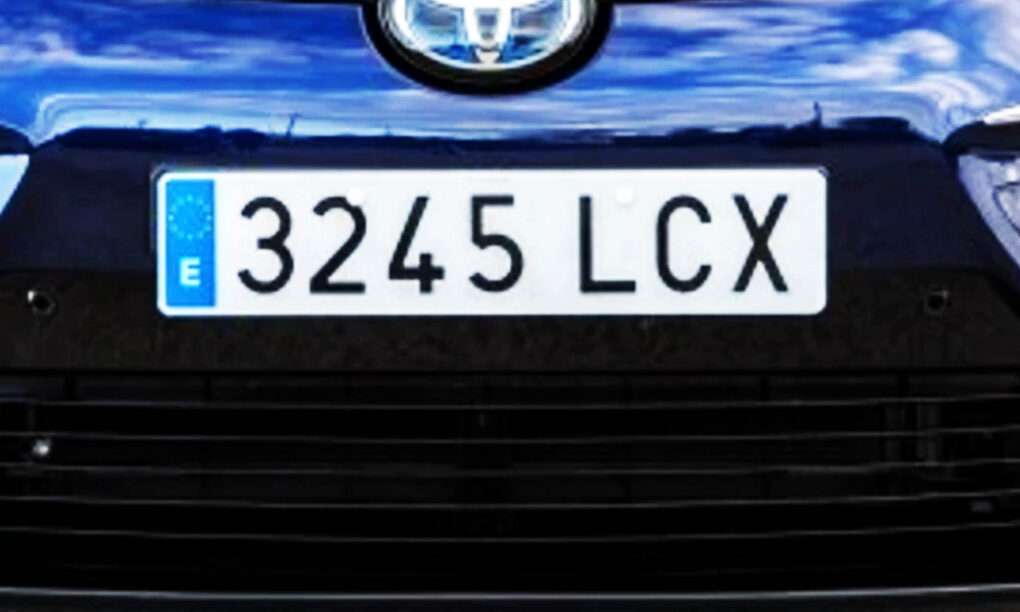 Obtén un informe del historial de un coche en la DGT fácilmente 15 Matrícula de un coche