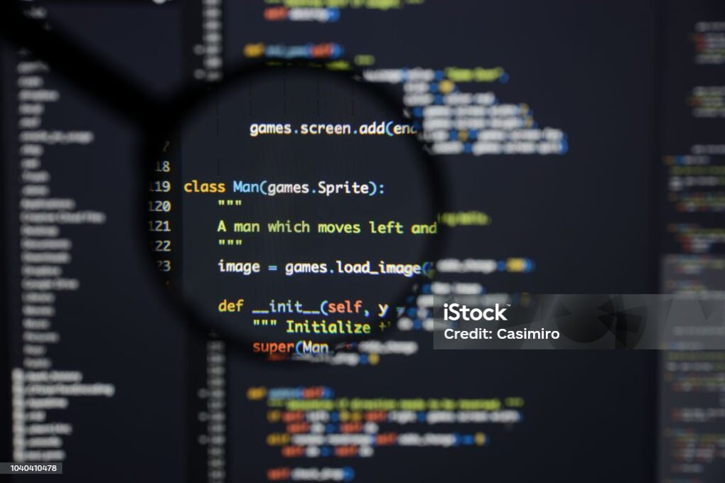 Aprende a programar "Hola Mundo" en Python fácil y rápido 12 Código de Python en pantalla