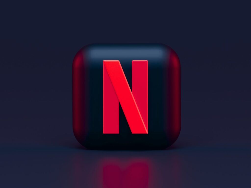 Descubre el mejor plan de Netflix para disfrutar contenido en 4K 12 photo 1611162617474 5b21e879e113
