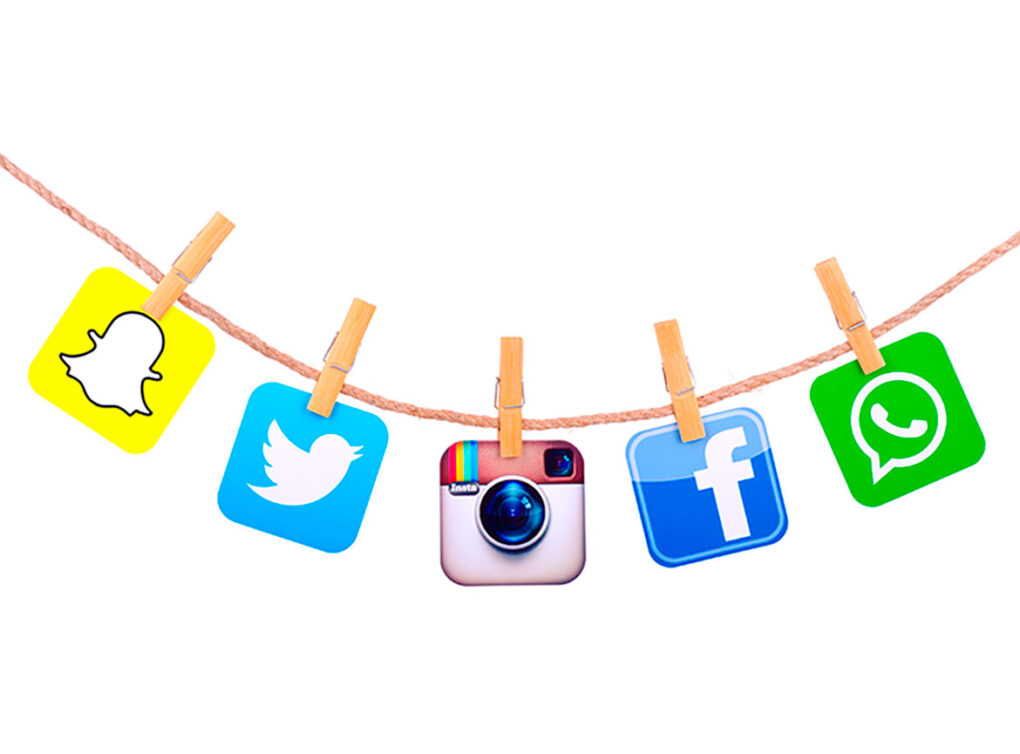 Foros y redes sociales